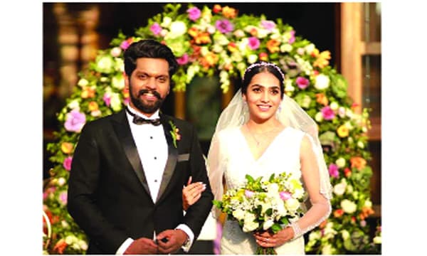 ഇത്‌ ഫാമിലി ടൈം..!