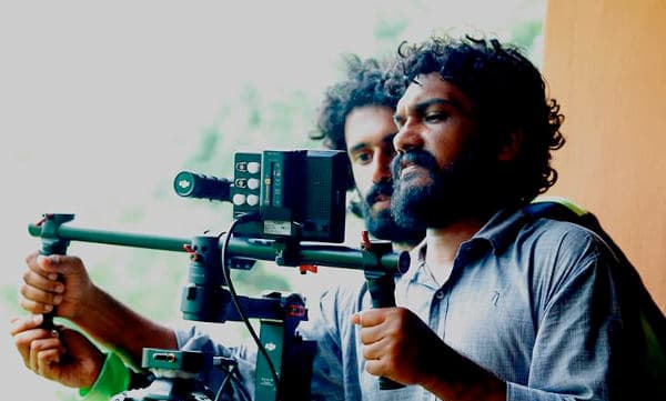 കൊവിഡ് കാര്യത്തിൽ കേരളത്തിന് പൊതുവേ നല്ല മതിപ്പാണ്, പക്ഷേ യാഥാർത്ഥ്യം അങ്ങനെയല്ല! സനല്‍കുമാര്‍ ശശിധരന്‍
