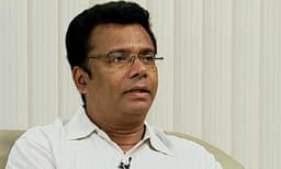 എനിക്ക് 60 ദിവസം പ്രായമുള്ളപ്പോള്‍ മരിച്ചതാണ് എന്റെ അമ്മ, പിന്നീടുള്ളകാലം അച്ഛന്‍ ഏകനായി ജീവിച്ചു