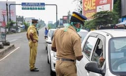 തീരദേശ തീവ്ര കണ്ടെയ്ന്‍മെന്റ് സോണുകളില്‍ ട്രിപ്പിള്‍ ലോക്ഡൗണ്‍