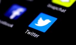 ഒബാമ,  ബില്‍ ഗേറ്റ്‌സ് അടക്കം അമേരിക്കയിലെ പ്രമുഖരുടെ ഔദ്യോഗിക ട്വിറ്റര്‍ അക്കൗണ്ടുകള്‍ ഹാക്ക് ചെയ്യപ്പെട്ടു