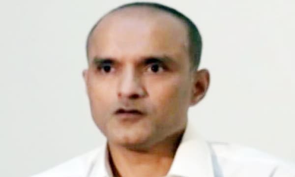 കുല്‍ഭൂഷണ്‍ ജാദവിനെ കാണാന്‍ ഇന്ത്യന്‍ നയതന്ത്രസംഘത്തിന്‌ അനുമതി