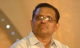 ആരിലും കോവിഡ് ഉണ്ടാകാം, ആരില്‍ നിന്നും പകരാം..,: മറിമായം തുറന്നുകാട്ടി ജേക്കബ് പൂന്നൂസ്