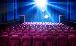 തീയറ്ററുകള്‍ ഓഗസ്റ്റ് മുതല്‍ തുറക്കാമെന്ന് കേന്ദ്ര ബ്രോഡ്കാസ്റ്റിങ് വിഭാഗം, അന്തിമ തീരുമാനം കേന്ദ്രത്തിന്