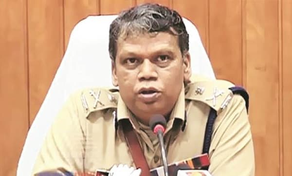 കൊറോണ പ്രതിരോധം : കീഴ് ഉദ്യോഗസ്ഥരുടെ മനോവീര്യം തകർക്കുന്ന ഉത്തരവുകൾ പുറത്തിറക്കരുത് ; ഡിജിപി