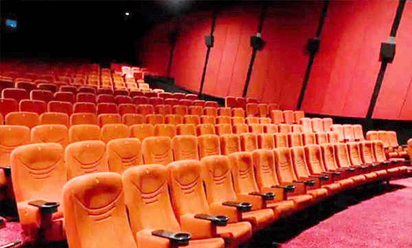 തിയറ്ററുകള്‍ തുറന്നാലും സാമ്പത്തിക പ്രതിസന്ധി മാറില്ല; സ്തംഭിച്ച് സിനിമാമേഖല