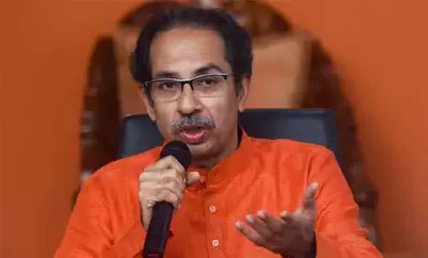 മഹാരാഷ്ട്ര സര്‍ക്കാരിനെ അട്ടിമറിക്കാന്‍ പ്രതിപക്ഷത്തെ വെല്ലുവിളിച്ച് ഉദ്ധവ് താക്കറെ