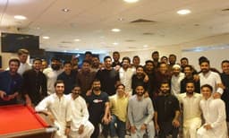 സാമൂഹിക അകലം പാലിച്ചിട്ടില്ല , മാസ്കും ധരിച്ചിട്ടില്ല : ബലിപെരുന്നാൾ ആഘോഷിച്ച പാക് താരങ്ങള്‍ ; വിമര്‍ശിച്ച് ആരാധകര്‍