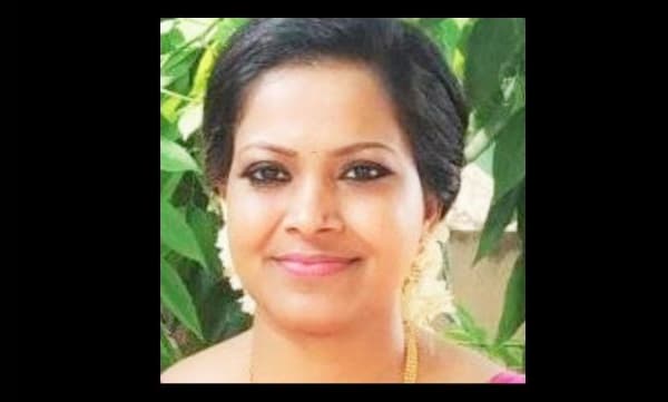 സൗദിയിൽ ഹൃദയാഘാതം മൂലം മരണമടഞ്ഞ മലയാളി നഴ്സിന്റെ മൃതദേഹം നാളെ നാട്ടിൽ എത്തിക്കും