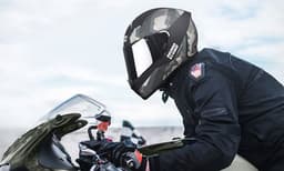 ഏഷ്യയിലെ ഏറ്റവും വലിയ ഹെൽമെറ്റ് നിർമ്മാണശാല ആരംഭിച്ച് സ്റ്റഡ്സ്