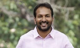 പ്രതിദിനം 20,000 കോവിഡ് കേസുകൾ വരെ ഉണ്ടാകാമെന്ന ആരോഗ്യമന്ത്രിയു​ടെ പ്രസ്താവന ചോദ്യം ചെയ്ത് വിഷ്ണുനാഥ്