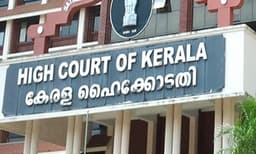 തലവരിപ്പണം തിരിച്ചു നല്‍കിയാല്‍ അഴിമതി ഇല്ലാതാകില്ല ; കാരക്കോണം മെഡിക്കല്‍ കോളജ് കോഴ വിവാദത്തില്‍ ഹൈക്കോടതിയുടെ വിമര്‍ശനം; എന്തുകൊണ്ട് പ്രതികളെ അറസ്റ്റ് ചെയ്തില്ല? 
