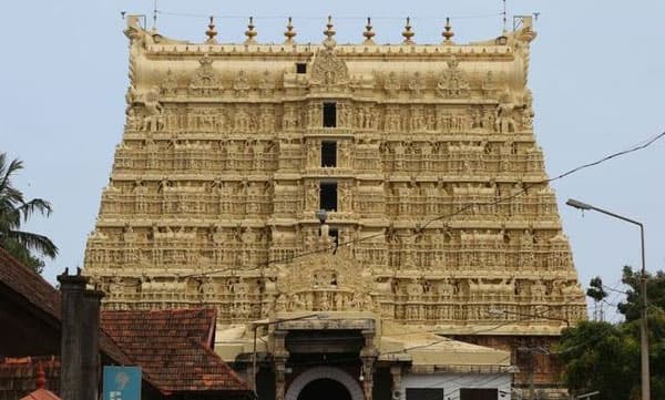 പദ്മനാഭസ്വാമി ക്ഷേത്ര ഭരണം ഉപദേശക സമിതി അദ്ധ്യക്ഷനായി തെരഞ്ഞെടുക്കുന്ന റിട്ട. ഹൈക്കോടതി ജഡ്ജി ഹിന്ദുവായിരിക്കണമെന്ന് സുപ്രീംകോടതി