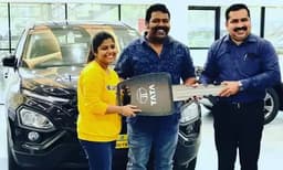 ടാറ്റ ഹാരിയർ ഡാർക്ക് എഡിഷൻ സ്വന്തമാക്കി നോബി