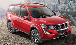 XUV 500 ഡീസൽ ഓട്ടോമാറ്റിക്ക് വേരിയന്റുമായി മഹീന്ദ്ര