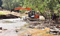 പെട്ടിമുടി ദുരന്തം : ഒരാളുടെ കൂടെ മൃതദേഹം കണ്ടെടുത്തു ; ഇനി കണ്ടെത്താനുള്ളത് നാലുപേരെ