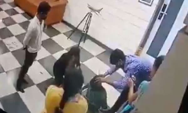 ഐഫോൺ മോഷ്ടിച്ചെന്ന് ആരോപിച്ച് ദളിത് യുവാവിനെ മർദിച്ച സംഭവം ; ബിഗ് ബോസ് താരവും ഭാര്യ അടക്കം ഏഴ് ​പേര്‍ അറസ്റ്റില്‍ 