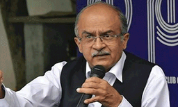 പ്രശാന്ത് ഭൂഷന് ഒരു രൂപ പിഴ വിധിച്ച് സുപ്രീംകോടതി: പിഴ അടച്ചില്ലെങ്കില്‍ തടവും വിലക്കും 