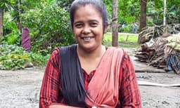 രക്തസ്രാവം കൊണ്ട് കഷ്ടപ്പെടുമ്പോഴും പത്തും പന്ത്രണ്ടും പുരുഷന്മാര്‍ക്കൊപ്പം കിടന്നു ; ഹ്യൂമന്‍സ് ഓഫ് ബോംബെയുടെ പേജില്‍ അവള്‍ കുറിച്ചു