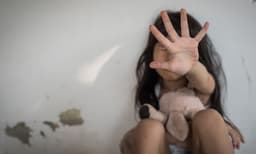 തളിപ്പറമ്പില്‍ പ്രായപൂര്‍ത്തിയാകാത്ത പെണ്‍കുട്ടി​യെ പീഡിപ്പിച്ചു ; പിതാവിന്‍റെ സുഹൃത്ത് അറസ്റ്റില്‍