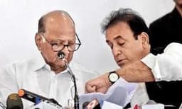 ഉദ്ധവ് താക്കറെയ്ക്ക് പിന്നാലെ മഹാരാഷ്ട്ര ആഭ്യന്തര മന്ത്രിയ്ക്കും ശരദ് പവാറിനും ഭീഷണി സന്ദേശം
