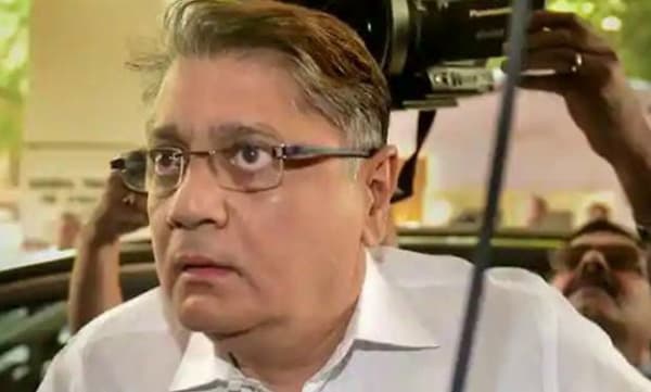 എന്‍ഫോഴ്‌സ്‌മെന്റ് ഡയറക്ടറേറ്റ് അറസ്റ്റുചെയ്ത വ്യവസായി ദീപക് കോച്ചാറിന് കോവിഡ്