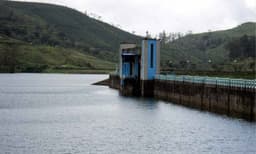 കനത്തമഴ, ഷോളയാര്‍ ഡാം തുറക്കുന്നു ; ജാഗ്രതാ നിര്‍ദേശം 