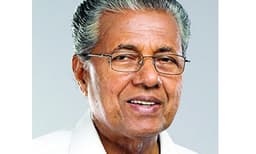 'പ്രവാചകന്റെ മുടിയായാലും ബോഡി വേസ്റ്റ് തന്നെ' ; മുമ്പ് നടത്തിയ പ്രസ്താവനയില്‍ ഉറച്ചു നില്‍ക്കുന്നെന്ന് മുഖ്യമന്ത്രി 