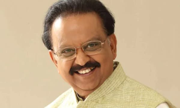 എസ്.പി. ബാലസുബ്രഹ്മണ്യത്തിന്റെ സംസ്‌ക്കാരം രാവിലെ 10.30 ന് ; അന്ത്യാഞ്ജലി അര്‍പ്പിച്ച് ആരാധകര്‍