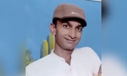 
20 രൂപയെ ചൊല്ലി തര്‍ക്കം:ഡല്‍ഹിയില്‍ യുവാവിനെ അടിച്ചുകൊന്നു; തടയാന്‍ ശ്രമിച്ച മകനെ വലിച്ചെറിഞ്ഞു