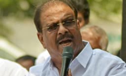 ഇരട്ടപ്പദവിയില്‍ രാജി തുടരുമോ? കോണ്‍ഗ്രസില്‍  കലാപക്കൊടി ഉയര്‍ത്തി എംപിമാരും ; എല്ലാ കണ്ണുകളും വര്‍ക്കിംഗ് പ്രസിഡന്റ് കെ. സുധാകരനിലേക്ക്