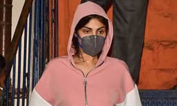 Rhea Chakraborty Granted BAIL: lawyer Satish Maneshinde called her the ‘Bengal Tigress