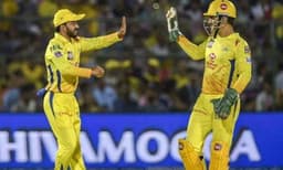 കേദാര്‍ ജാദവിനെ ഒഴിവാക്കുകയല്ല വേണ്ടത് ; പകരം ഇതാണ് വേണ്ടത് : നിര്‍ദ്ദേശവുമായി സെവാഗ്