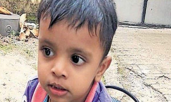 കടപ്പുറത്തു കളിക്കാൻ ഇറങ്ങിയ രണ്ടു വയസ്സുകാരന്  തിരയിൽപ്പെട്ട് ദാരുണാന്ത്യം 