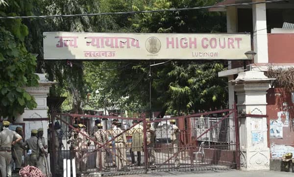 ബാബ്‌റി മസ്ജിദ് തകര്‍ത്ത കേസ്; സി.ബി.ഐ കോടതി വിധിക്കെതിരെ മുസ്ലീം വ്യക്തിനിയമ ബോര്‍ഡ് അപ്പീല്‍ നല്‍കും