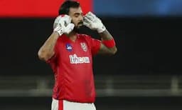 ഐ പി എല്ലില്‍ പുതു ചരിത്രമെഴുതി രാഹുല്‍ 