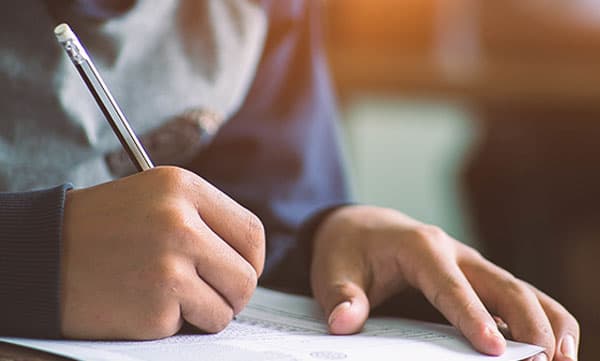 പരീക്ഷയില്‍ കൂട്ട കോപ്പിയടി: ബി.ടെക് മൂന്നാം സെമസ്റ്റര്‍ പരീക്ഷ സാങ്കേതിക സര്‍വകലാശാല റദ്ദാക്കി