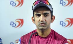 ബാറ്റിങ്ങില്‍ ശ്രദ്ധ കേന്ദ്രീകരിക്കാന്‍ ക്യാപ്റ്റന്‍ സ്ഥാനം ഒഴിഞ്ഞു , എന്നിട്ട്എന്തായി ; വിമര്‍ശിച്ച് ഗംഭീര്‍ 