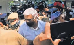 സർക്കാരിന്റെ വൻകിട പദ്ധതികളെക്കുറിച്ച് അന്വേഷിക്കാൻ ഇ. ഡി ; സ്മാര്‍ട് സിറ്റി ഉൾപ്പെടെ നാലു പദ്ധതികളെക്കുറിച്ച് അന്വേഷിക്കും 