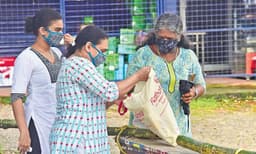 ഇന്ന് ഏറ്റവും കൂടുതല്‍ കൊവിഡ് കേസുകള്‍ റിപ്പോര്‍ട്ട് ​ചെയ്തത് എറണാകുളം ജില്ലയില്‍ ; 1042 പേര്‍ക്ക് രോഗം 