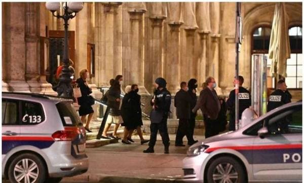 Terror Attack": 2 Killed, Many Injured In Vienna; Suspect Shot Dead