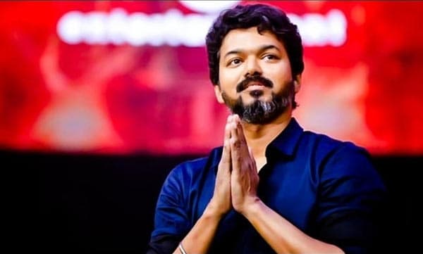 ആരാധകര്‍ ആ പാര്‍ട്ടിയില്‍ ചേരരുത്: രാഷ്ട്രീയ പാര്‍ട്ടി രൂപീകരിച്ചെന്ന വാര്‍ത്ത തള്ളി നടന്‍ വിജയ്