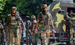 സൈനീകരുടെ വിരമിക്കല്‍ പ്രായം കൂട്ടാന്‍ നീക്കം; ഇനി മുഴുവന്‍ പെന്‍ഷന്‍ 35 വര്‍ഷം സര്‍വീസുള്ളവര്‍ക്ക് മാത്രം