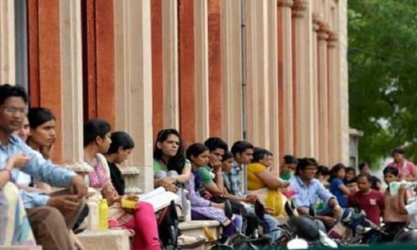 സംസ്ഥാനത്ത് നവംബർ 15ന് കോളജുകൾ തുറന്നേക്കും ; അന്തിമ തീരുമാനം ഉടൻ 