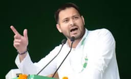 ബീഹാറിന്റെ ഭരണം പിടിക്കാന്‍ അരക്കൈ നോക്കി ആര്‍ജെഡിയും ; മഹാസഖ്യത്തില്‍ നിന്നും പുറത്തു പോയവരെ തിരിച്ചുപിടിക്കാന്‍ ശ്രമം