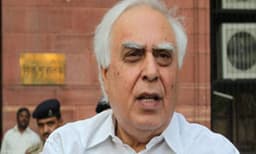 ഉത്തരേന്ത്യയില്‍ കോണ്‍ഗ്രസിന്റെ പ്രസക്തി നഷ്ടമായി; ബി.ജെ.പിയുടെ ബദലായി ജനം കാണുന്നില്ല: കപില്‍ സിബല്‍