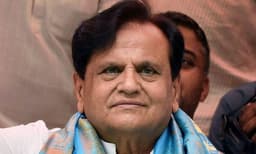 മുരളിയുടെ ''അലുമിനിയം പട്ടേല്‍'' കരുണാകരന്റെ പുറത്തുപോകലിന് വഴിവച്ച നേതാവ് ; സോണിയാ ഗാന്ധിയുടെ വിശ്വസ്തന്‍ ഓഫീസിന്റെ ചുമതലക്കാരന്‍: ഡിഐസി ഉണ്ടാകാന്‍ കാരണക്കാരന്‍