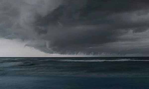 തെക്കന്‍ തമിഴ്‌നാട്ടില്‍ കനത്ത മഴ; ബുറേവി ശ്രീലങ്കയോട് അടുക്കുന്നു