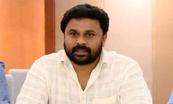 നടിയെ ആക്രമിച്ച കേസ്: വിചാരണ കോടതി മാറ്റണമെന്ന സര്‍ക്കാരിന്റെ ഹര്‍ജിയില്‍ തടസ്സഹര്‍ജിയുമായി ദിലീപ്
