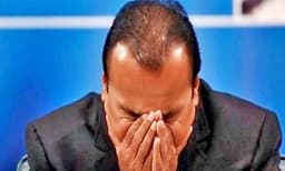 കടംവീട്ടാന്‍ കയ്യിലുള്ളതെല്ലാം വില്‍ക്കുന്നു; അനില്‍ അംബാനിയുടെ ‘ഇന്‍ഫ്രാടെല്‍’ ഇനി മുകേഷ് അംബാനിയുടെ ജിയോക്ക്! 